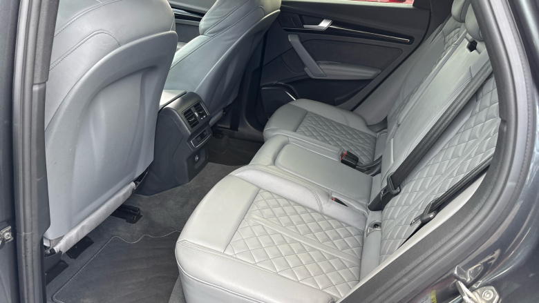 Audi Q5 40 TDI Quattro Edition 1 5dr S Tronic Diesel Estate